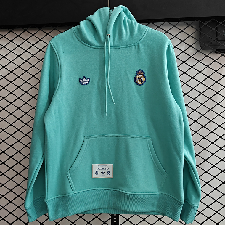 Real Madrid Heritage Vintage Hoodie: A Sweatshirt que Veste a Lenda Merengue 9