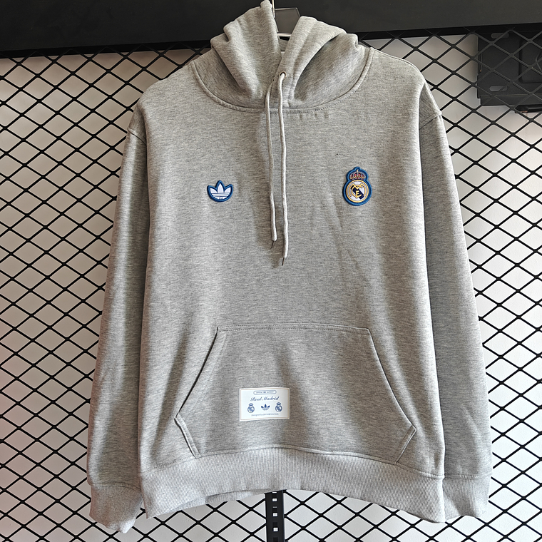 Real Madrid Heritage Vintage Hoodie: A Sweatshirt que Veste a Lenda Merengue 6