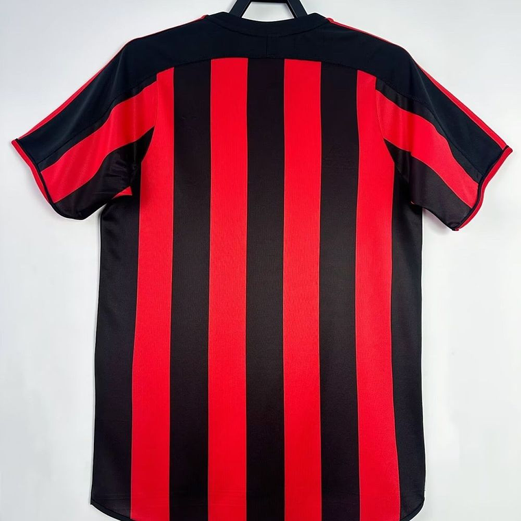 AC Milan 2003/04 Retro Home Jersey: A Camisola da 17ª Scudetto e da Lenda Shevchenko 2