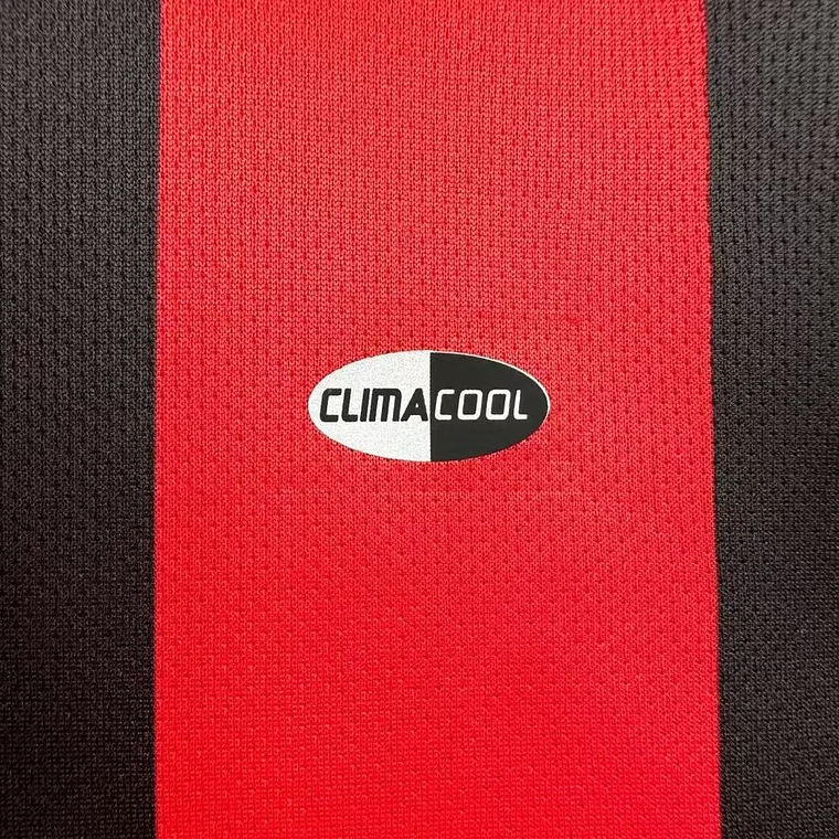 AC Milan 2003/04 Retro Home Jersey: A Camisola da 17ª Scudetto e da Lenda Shevchenko 8