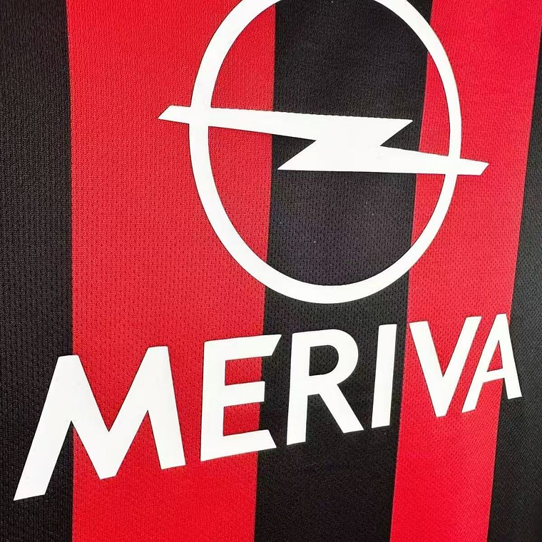 AC Milan 2003/04 Retro Home Jersey: A Camisola da 17ª Scudetto e da Lenda Shevchenko 6
