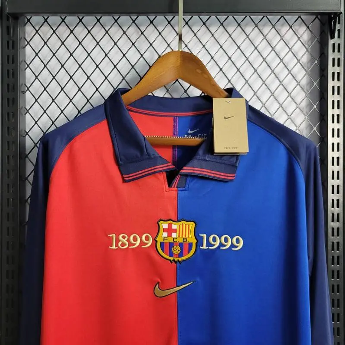 Barcelona 1899-1999 Centenary Edition: A Camisola que Celebra 100 Anos de História Culé 3