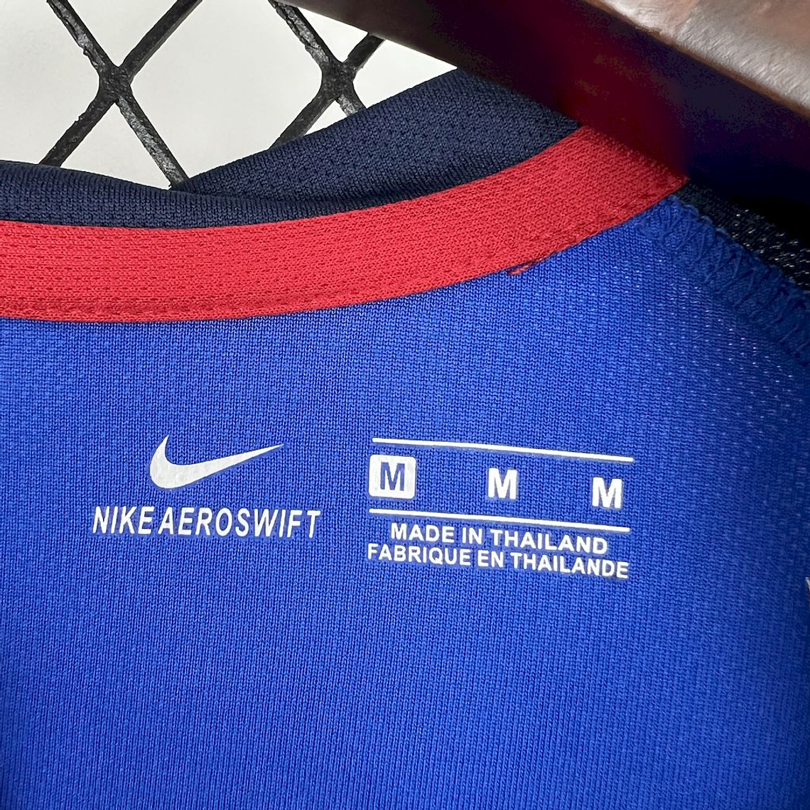 Barcelona 1899-1999 Centenary Edition: A Camisola que Celebra 100 Anos de História Culé - Manga Curta 6