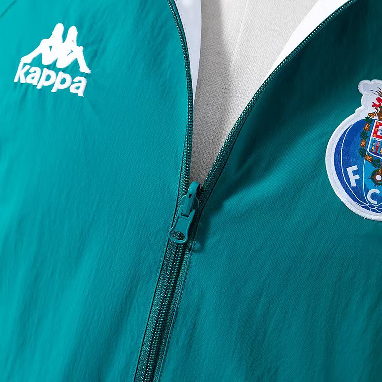 FC Porto 98 Retro Windbreaker: O Corta-Vento Dupla Face que Eterniza a Conquista da Europa 5