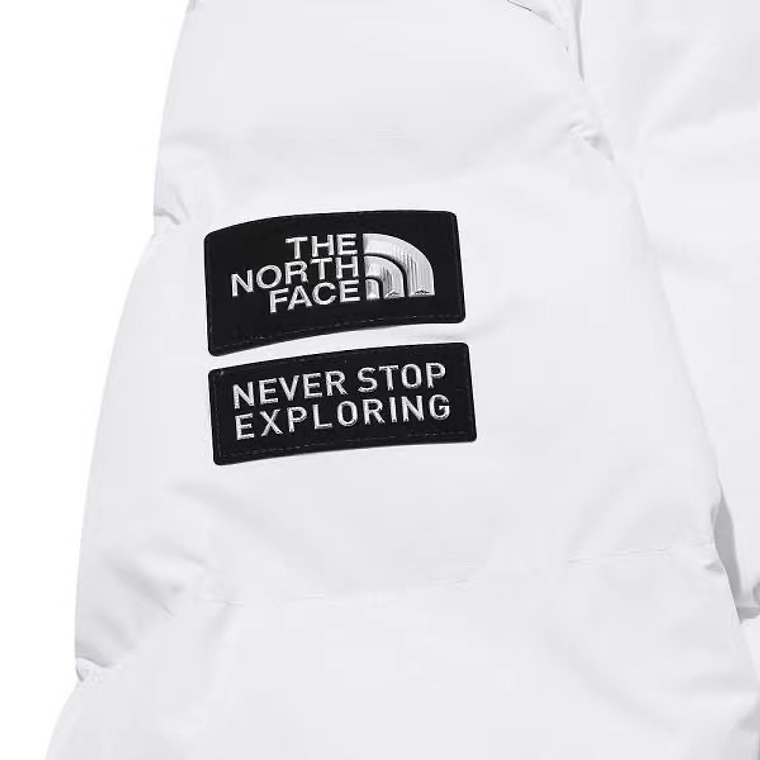 North Face Urban Explorer Trench Coat: A Fusão Perfeita Entre a Elegância Citadina e a Performance Outdoor 6