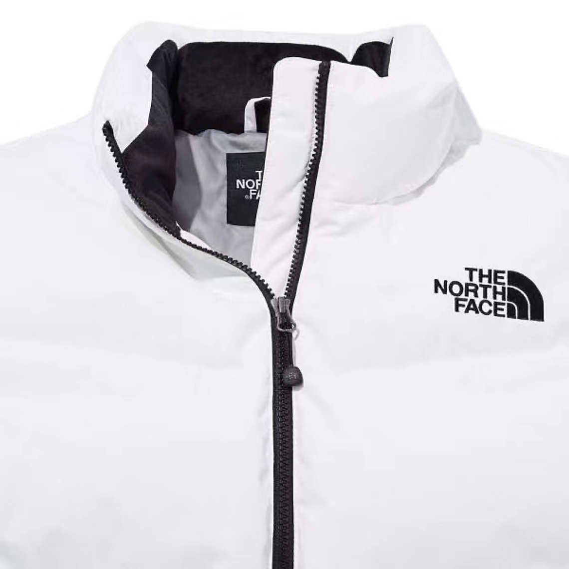 North Face Urban Explorer Trench Coat: A Fusão Perfeita Entre a Elegância Citadina e a Performance Outdoor 3
