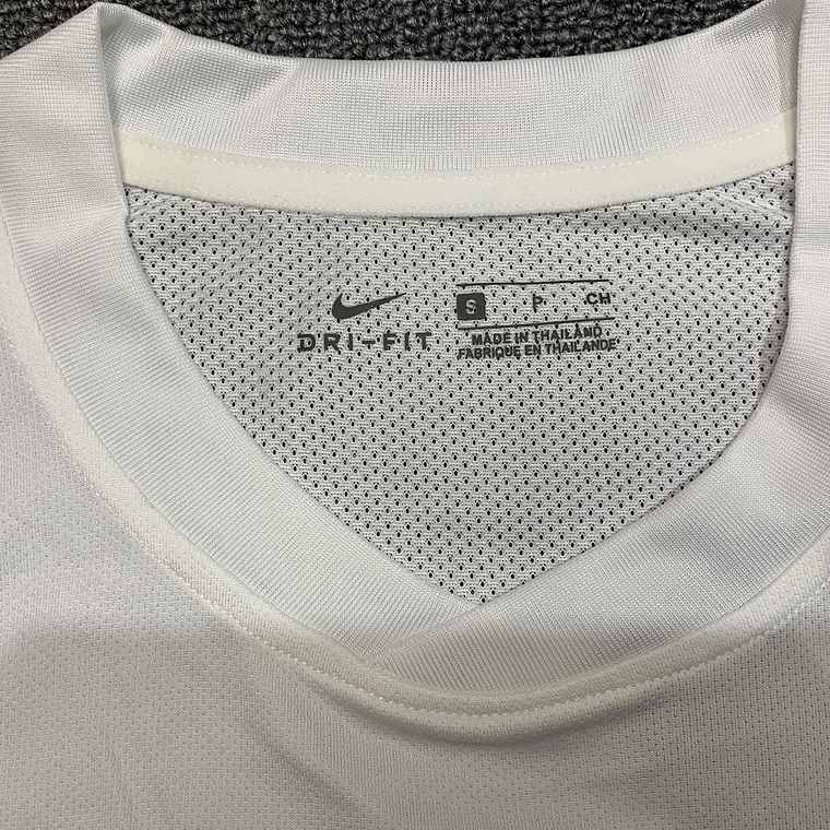 Camisola Retro Inter Milan 2010/11 Away 5