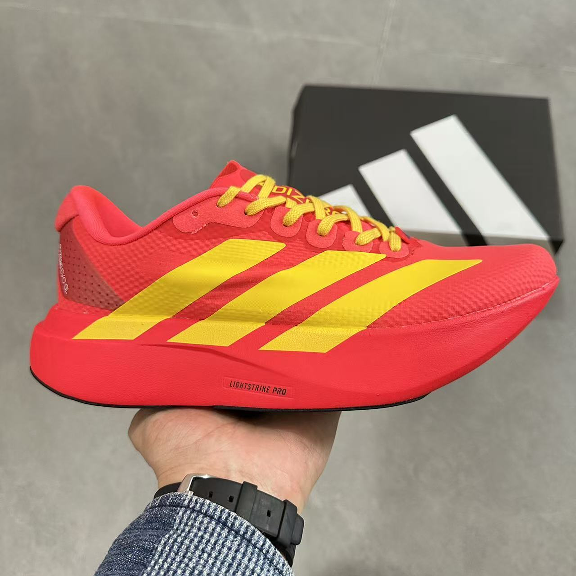 Ténis Adidas Evo SL 2 (com placa de fibra de carbono) Vermelho e amarelo - 36 a 45 1