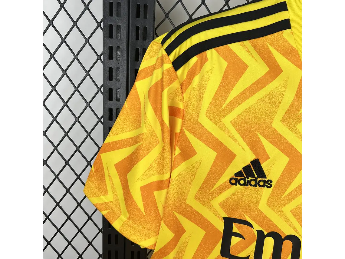 Camisola Retro Benfica 2022/23 Away  5