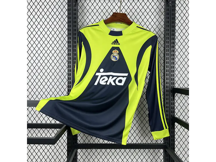 Real Madrid 1999/00 Retro Goalkeeper Long Sleeve Shirt, Size S (2XL) 1