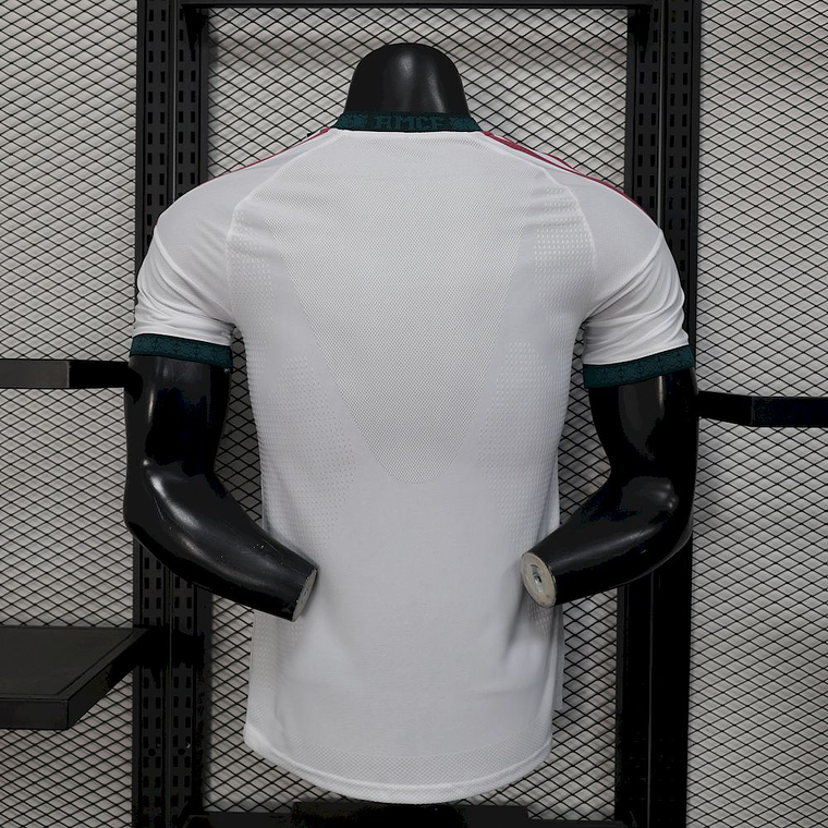 Camisola Real Madrid 2026/27 Home Player Version 2