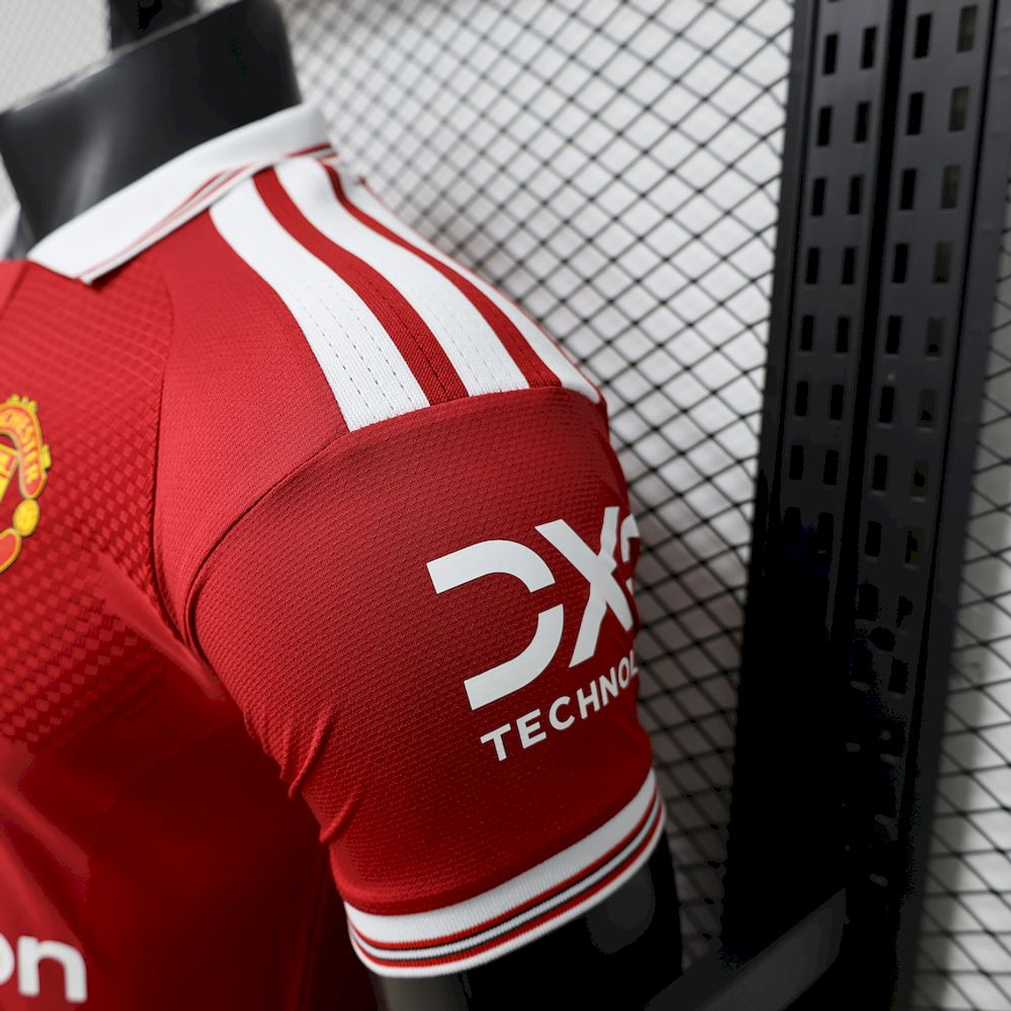 Camisola Manchester United 2026/27 Home Player Version 6