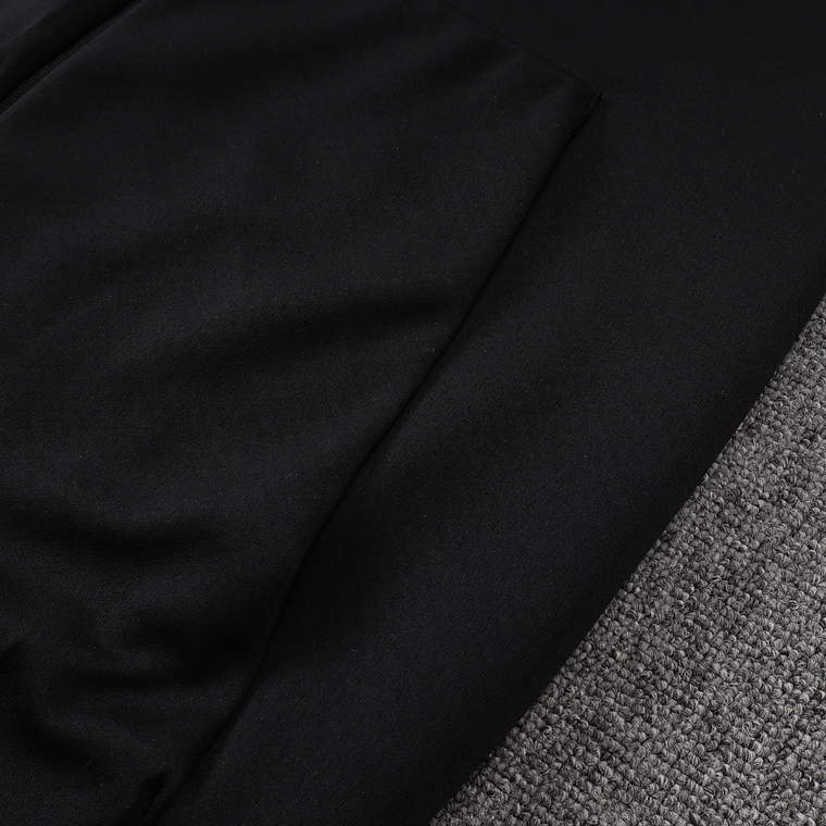 Fato Treino Juventus 25/26 com Capuz S a 2XL 17