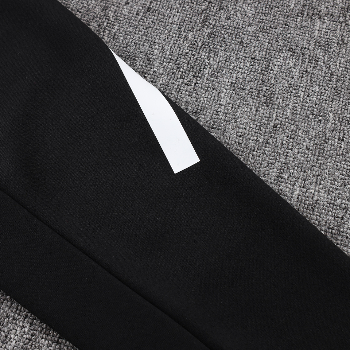 Fato Treino Juventus 25/26 com Capuz S a 2XL 20