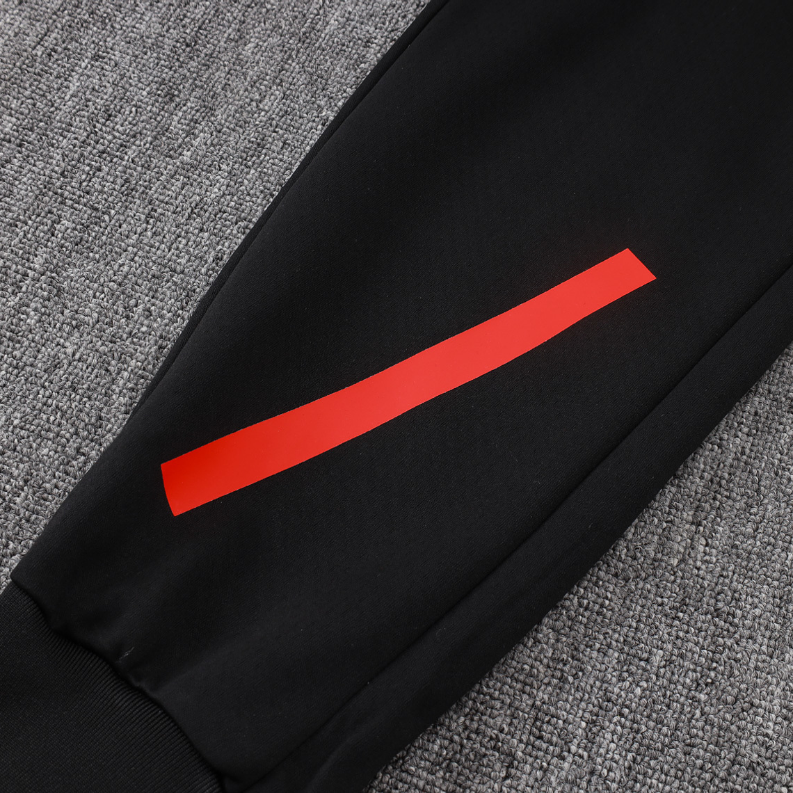 Arsenal 25/26 Tracksuit with Hood, Sizes S to 2XL 25