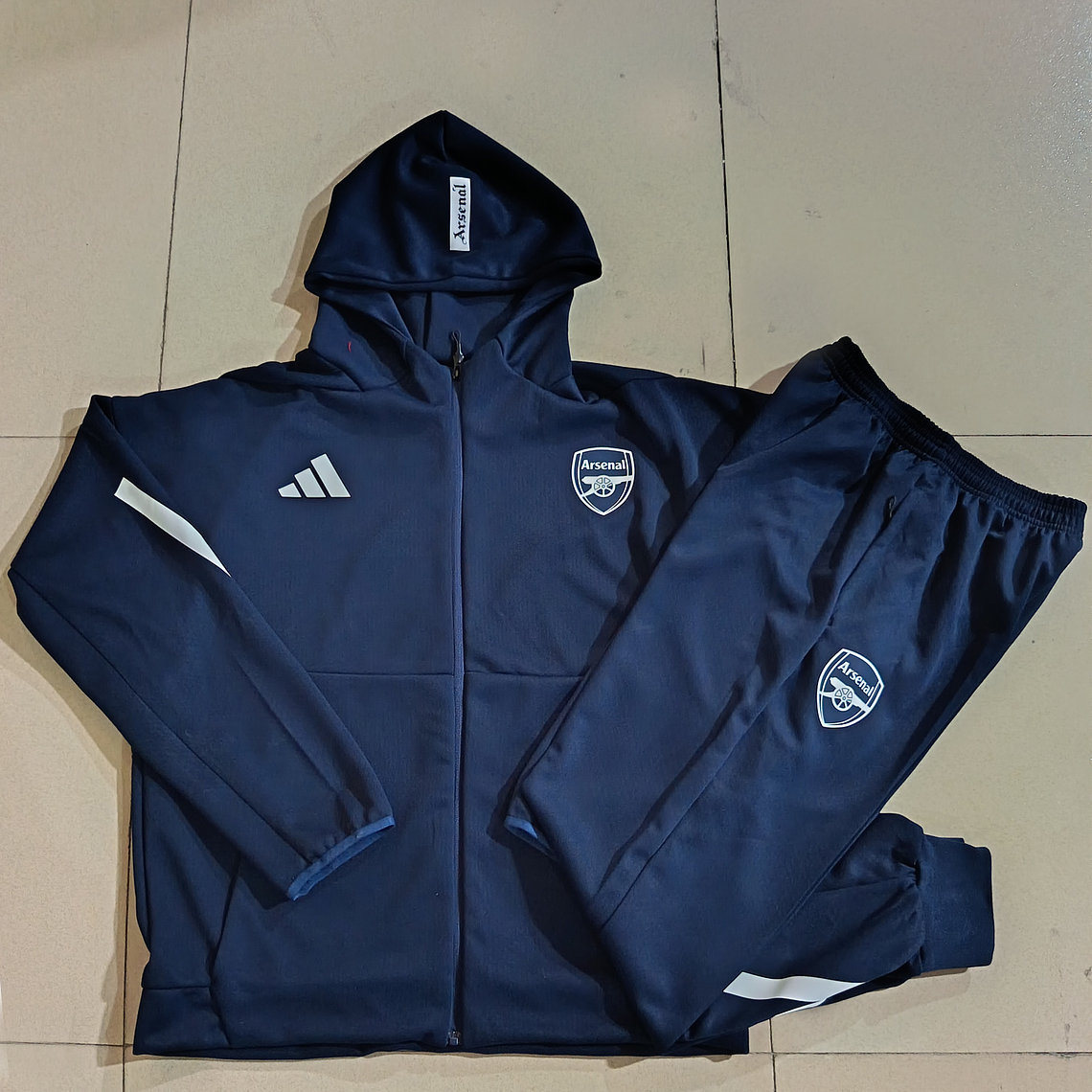 Arsenal 25/26 Tracksuit with Hood, Sizes S to 2XL 37