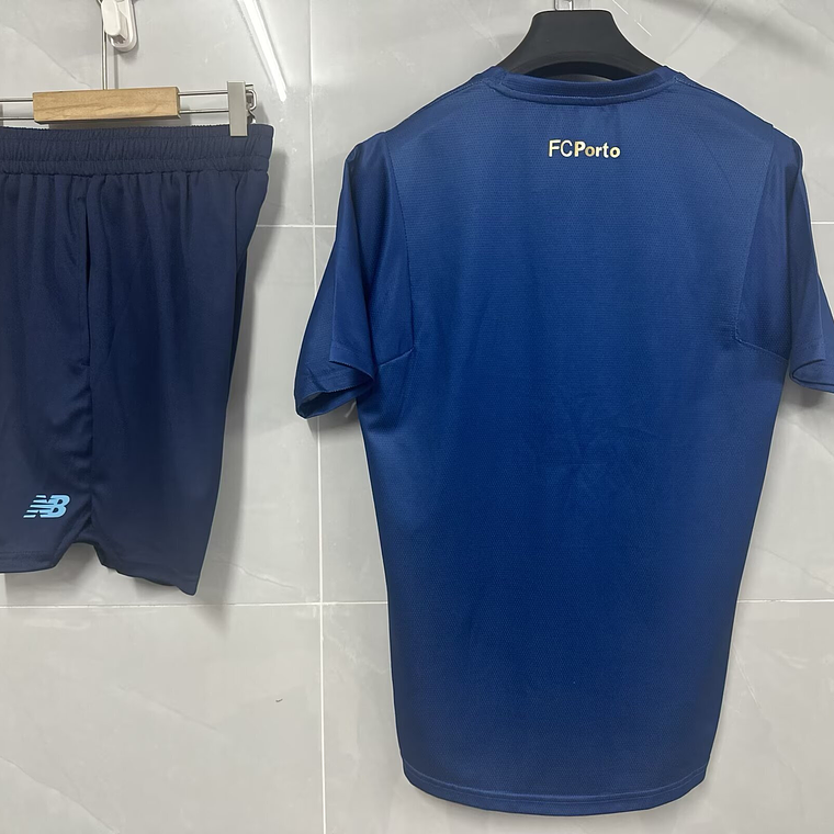 Conjunto de treino FC Porto 25/26 - Camisola + calções - S ao 2XL 2