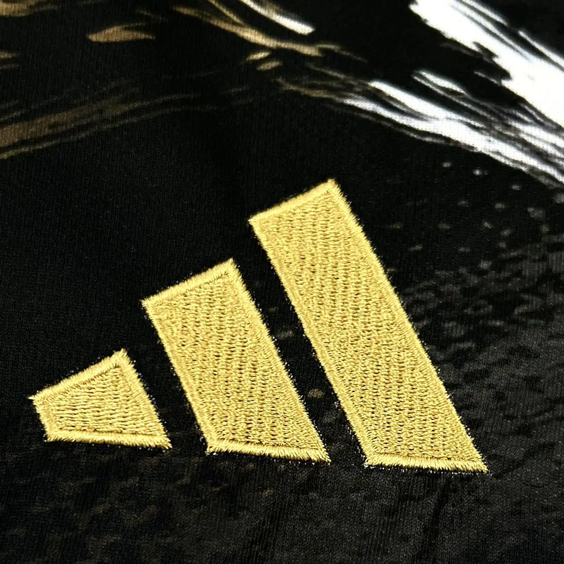 Camisola Benfica 2026/27 Especial Preta e Dourada Águia Estampada 7