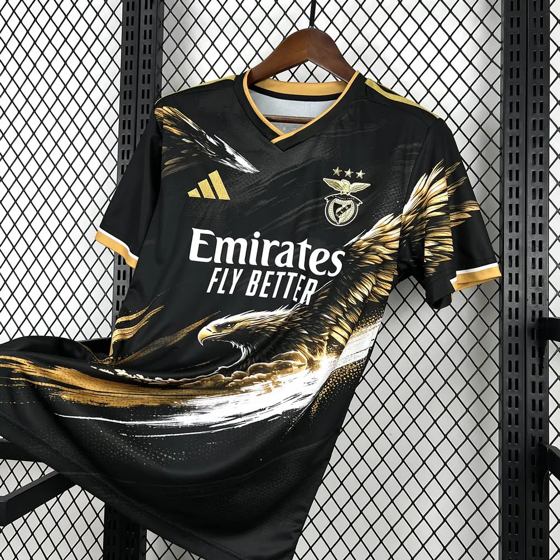 Camisola Benfica 2026/27 Especial Preta e Dourada Águia Estampada 3