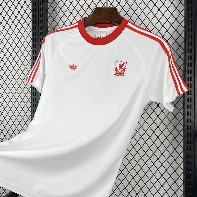 Camisola Liverpool 2026/27 Originals Terrace Icons  3
