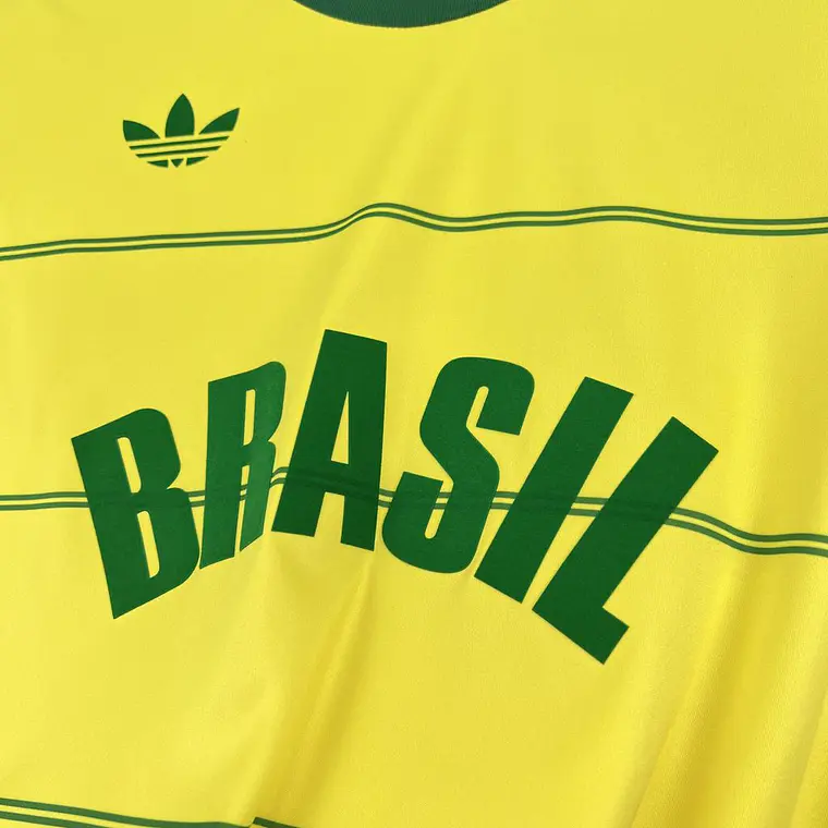 Maillot domicile rétro Brésil 1984 - Tailles S à XXL 4