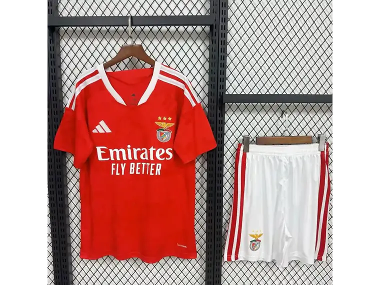 Kit Infantil Benfica 26/27 - Camisa e Calção - 2 aos 13 anos 1