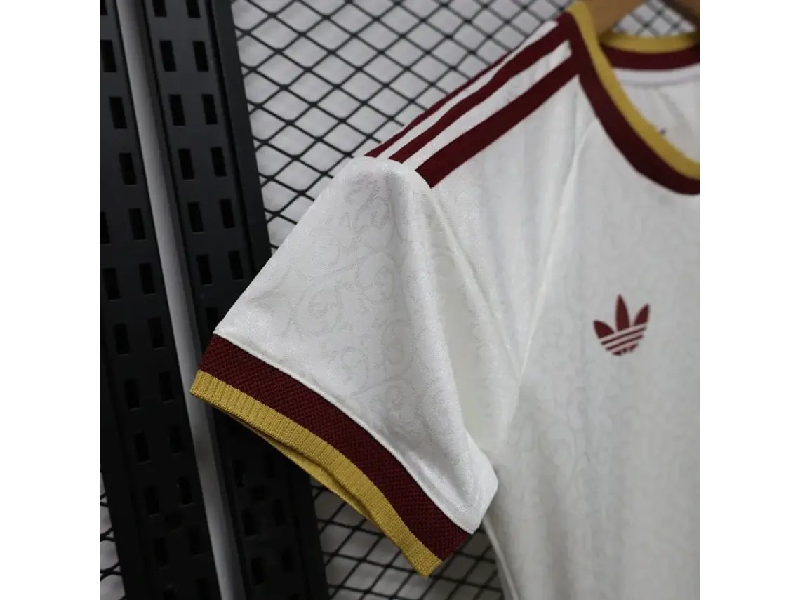 Camisa de Futebol Feminina da Espanha para a Temporada 2026 - Modelo Visitante 4