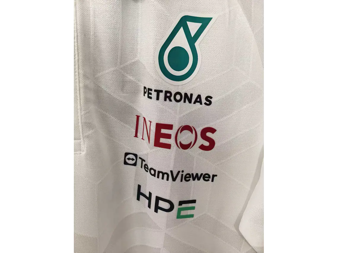 Polo Mercedes F1 2026 - Edição Oficial da Equipa 6