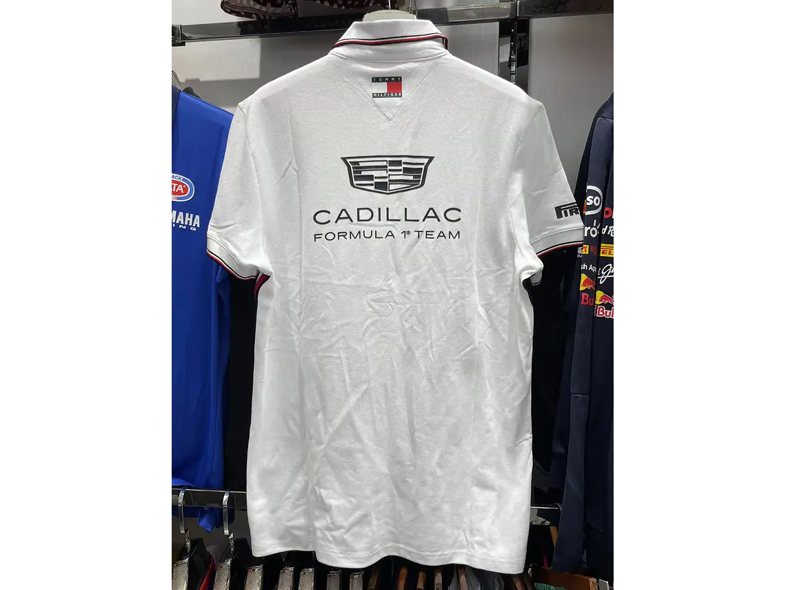 Polo Cadillac F1 Team 2026 - Edição Oficial Tommy Hilfiger 8