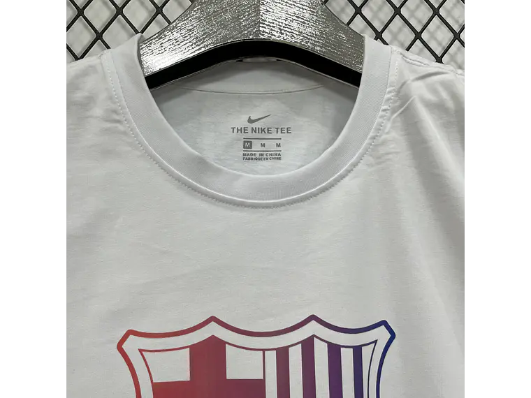 T-shirt Casual Nike Barcelona - Estilo e Paixão Culé 4
