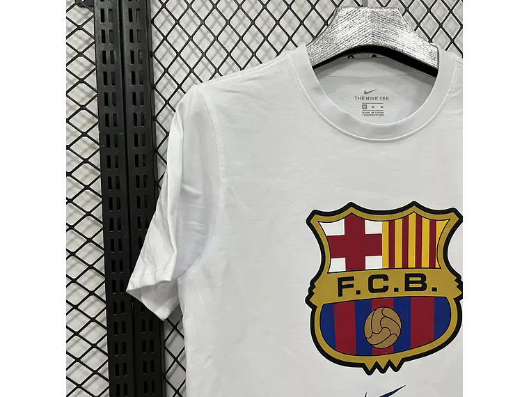T-shirt Casual Nike Barcelona - Estilo e Paixão Culé  5