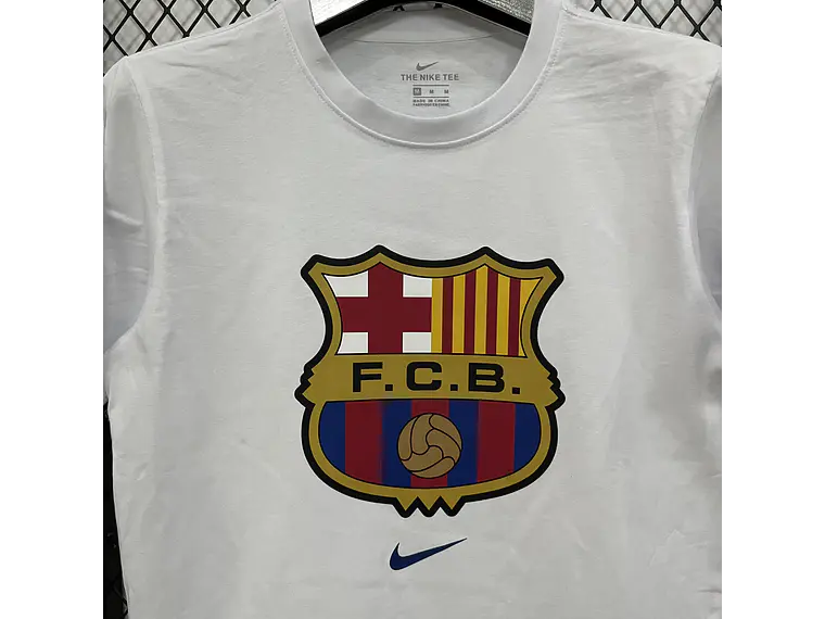 T-shirt Casual Nike Barcelona - Estilo e Paixão Culé  6