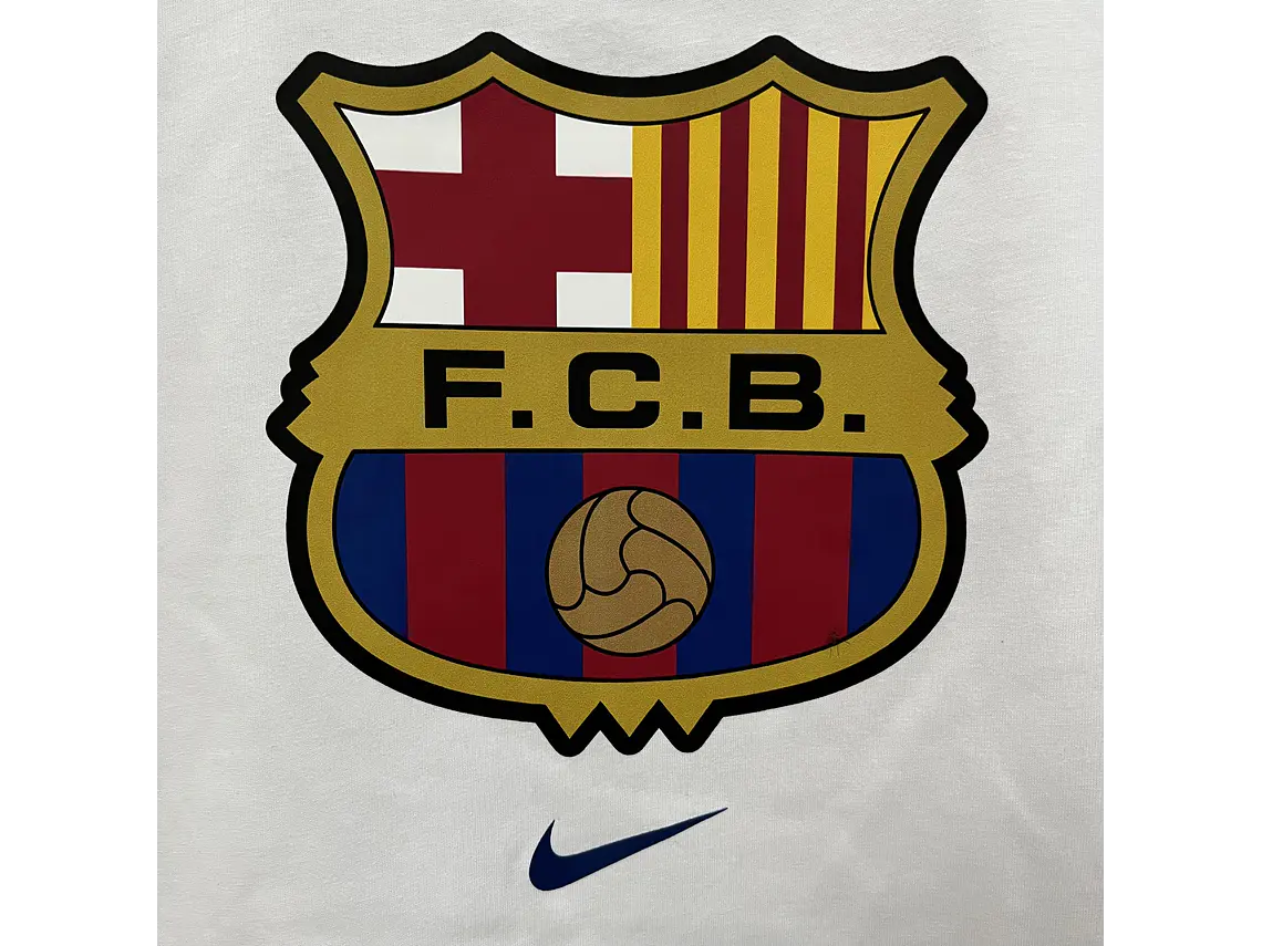 T-shirt Casual Nike Barcelona - Estilo e Paixão Culé  7