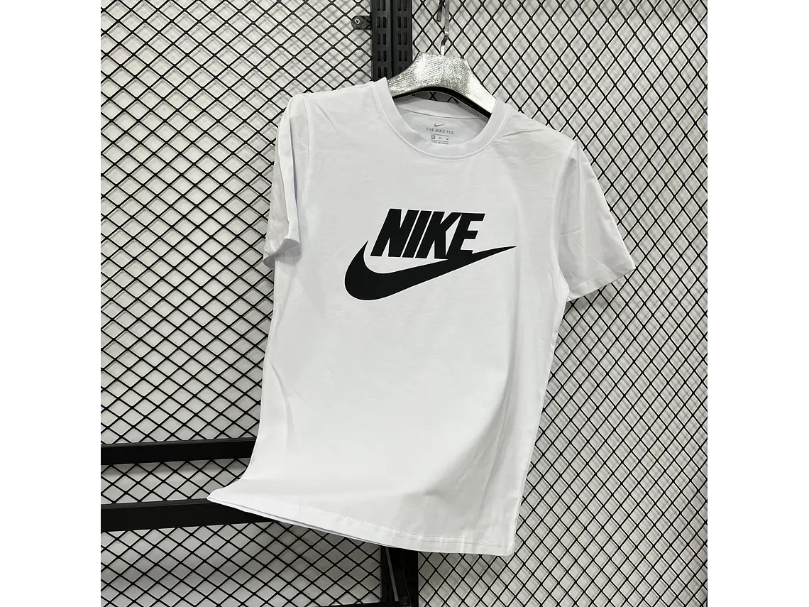 T-shirt Algodão Nike - Conforto Clássico para Tamanhos S ao 4XL 3