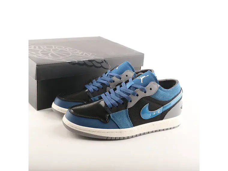 Ténis Nike Air Jordan 1 Retro Low DC0774 - Estilo Icónico 8