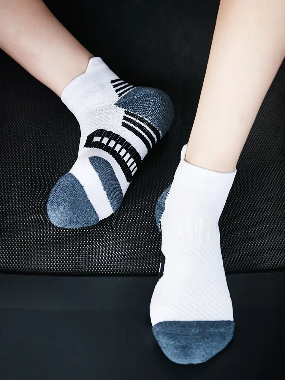 Meias Desportivas Antiderrapantes | 3 Pares  4