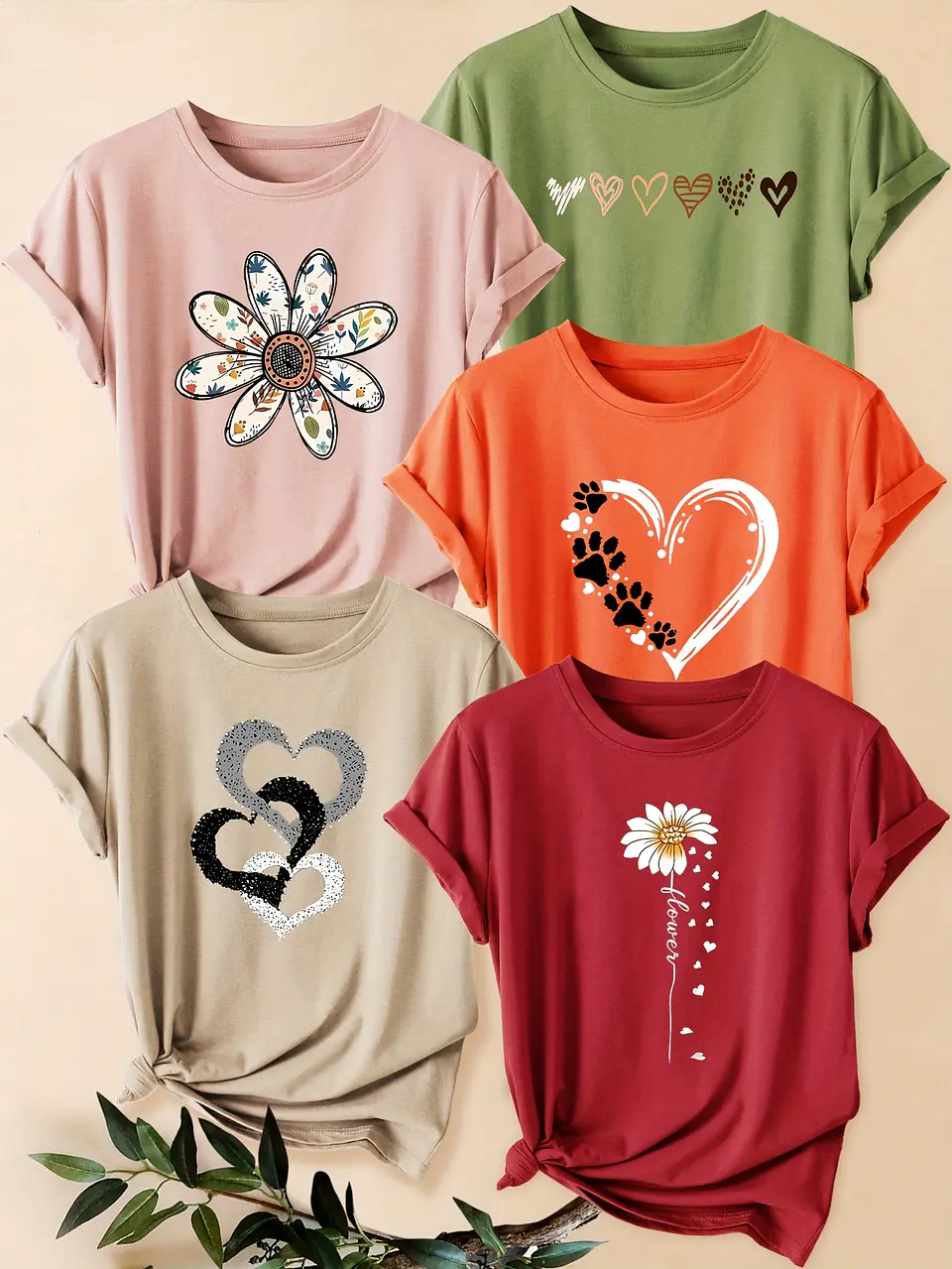 Conjunto 5 Camisetas Retrô Femininas | Estampas Florais e de Corações 1