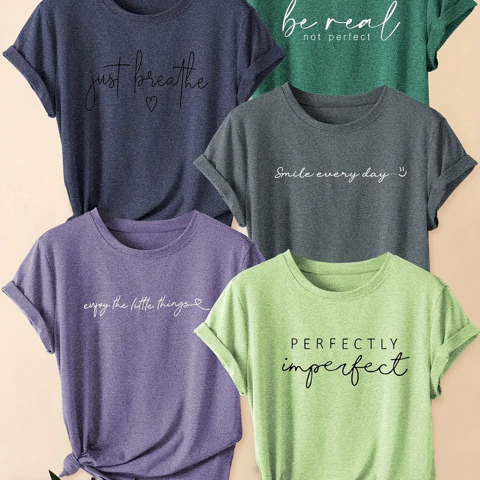 Conjunto 5 T-shirts Femininas | Preto e Branco com Estampas Retro Modernas  2