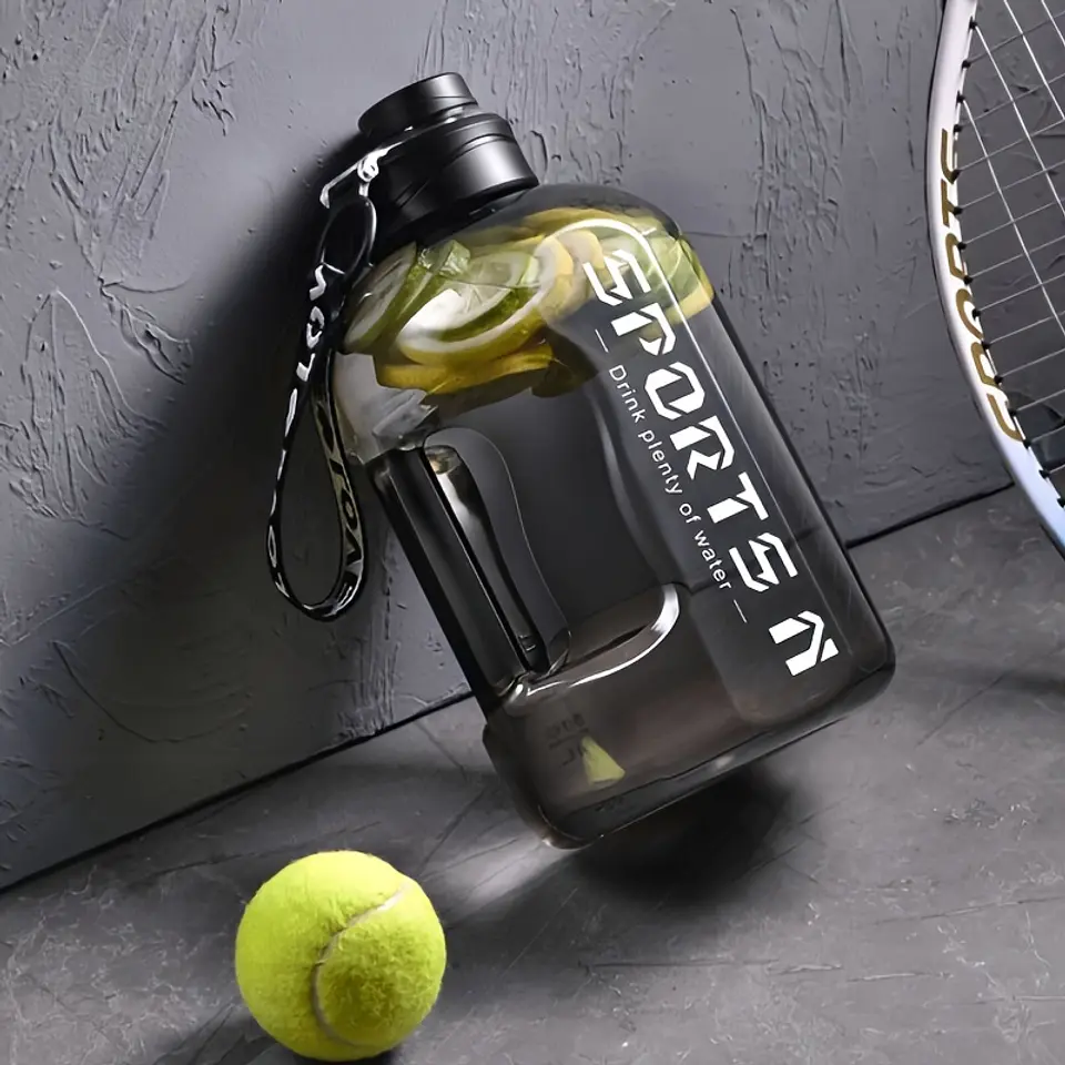 Garrafa de Água Desportiva 1700ml com Canudo | Material PC e Tampa com Palhinha 10