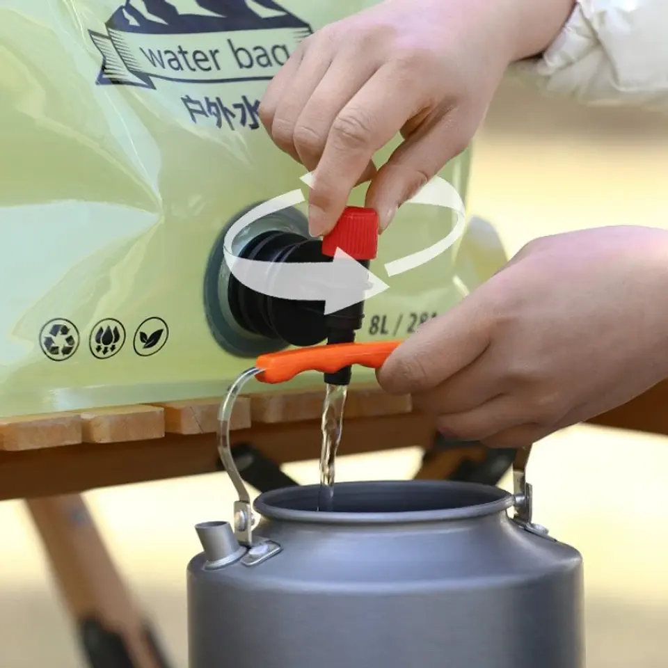 Bolsa de Água Portátil Dobrável com Torneira | Grande Capacidade para Campismo e Montanhismo 3