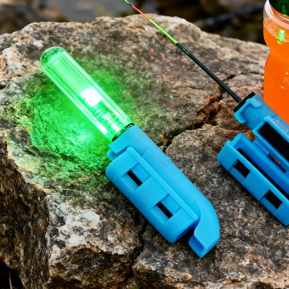 Ponta de Haste com Clip e Luz LED | Impermeável para Pesca Noturna e Boias 5