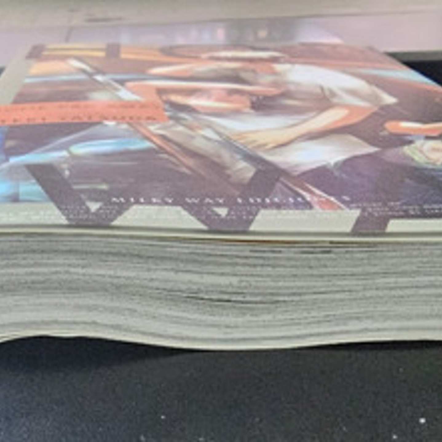 Home Far Away Con Detalle - Milkyway 5