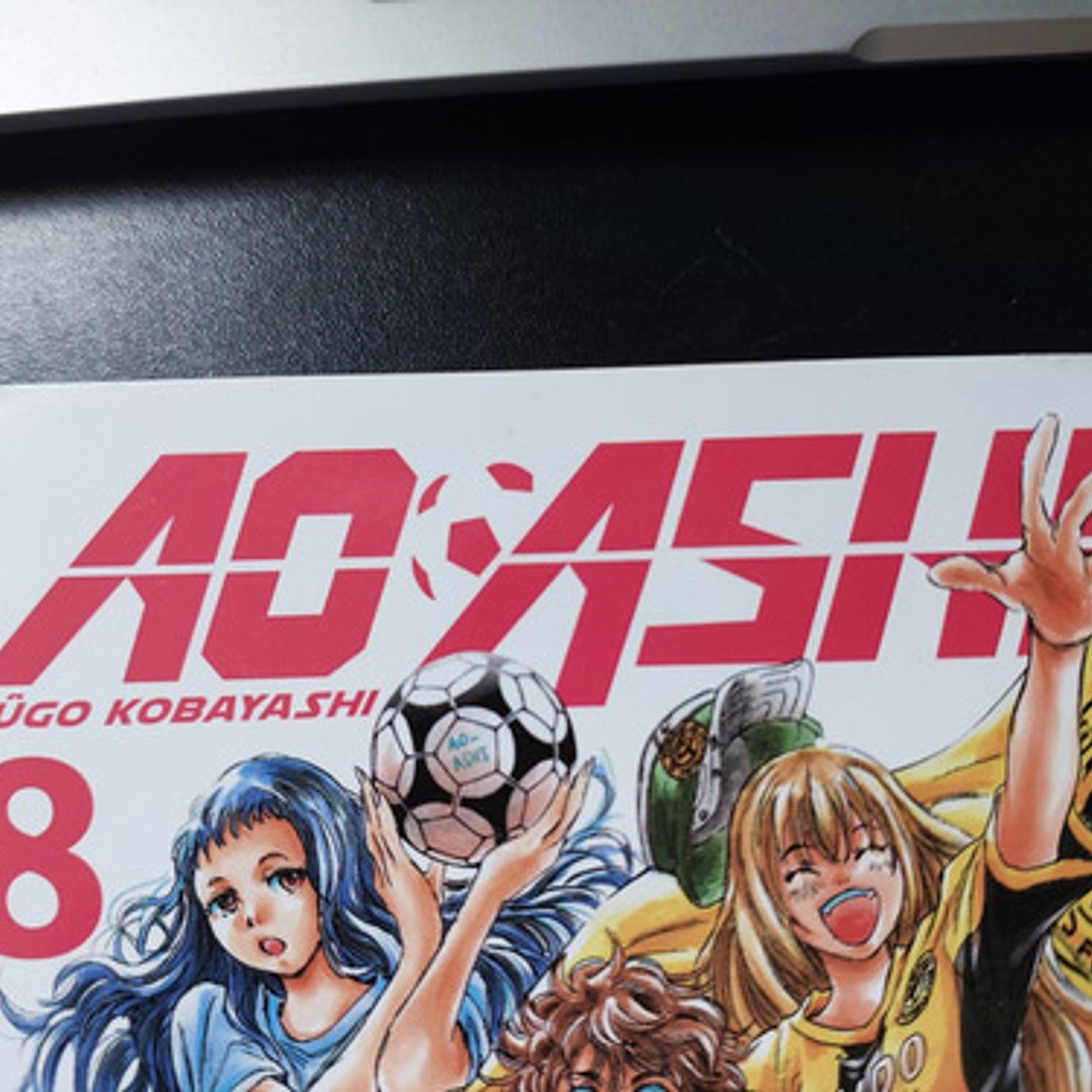 Ao Ashi 8 Con Detalle - Norma Editorial 3