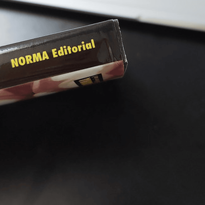 Ataque A Los Titanes 1 Con Detalle - Norma Editorial 3