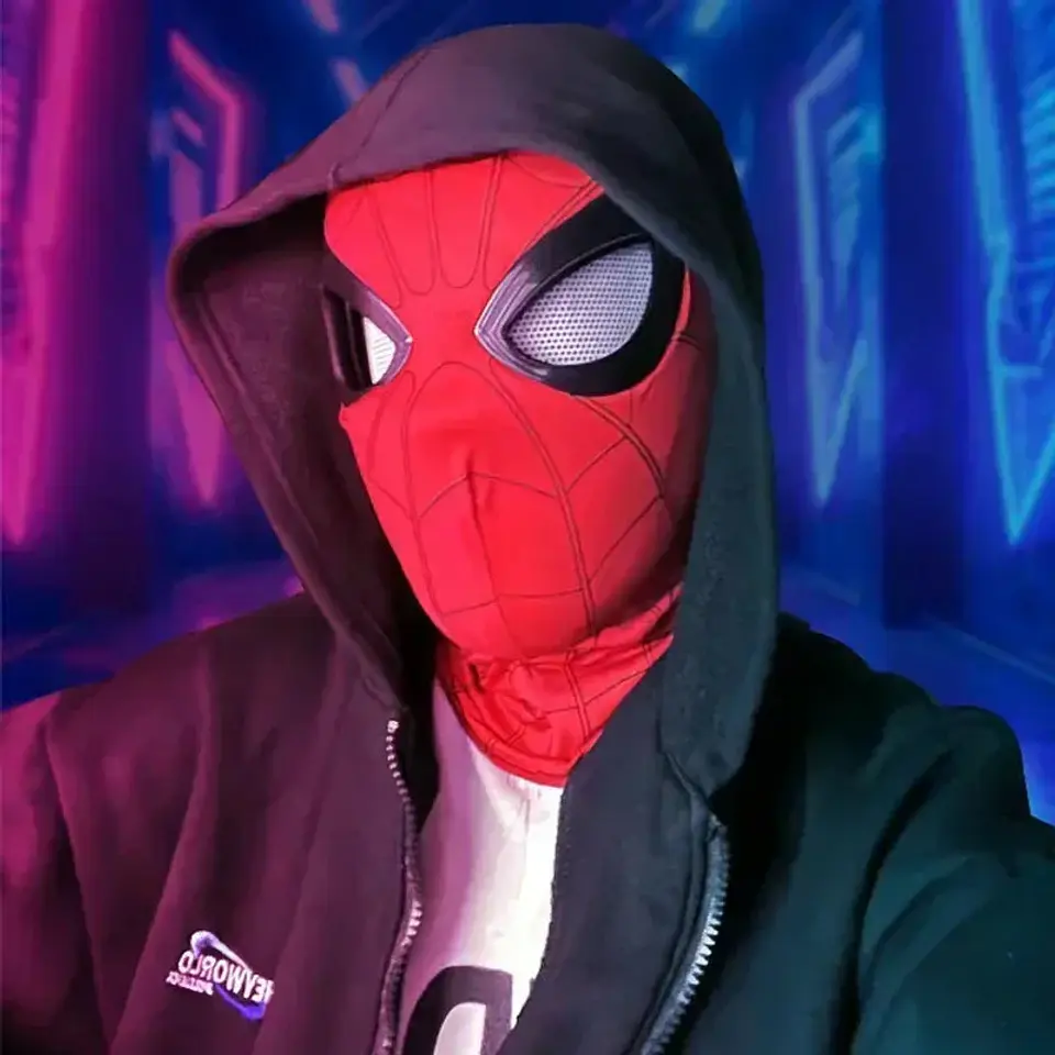 Moving Eyes Cosplay Mask Headgear 3