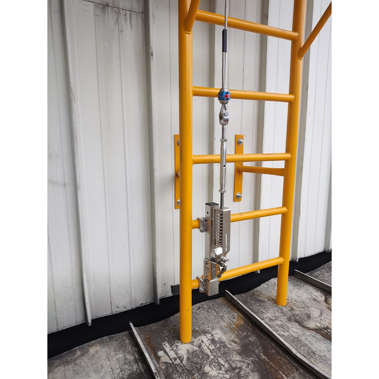 LÍNEA DE VIDA VERTICAL LONDGYES 2