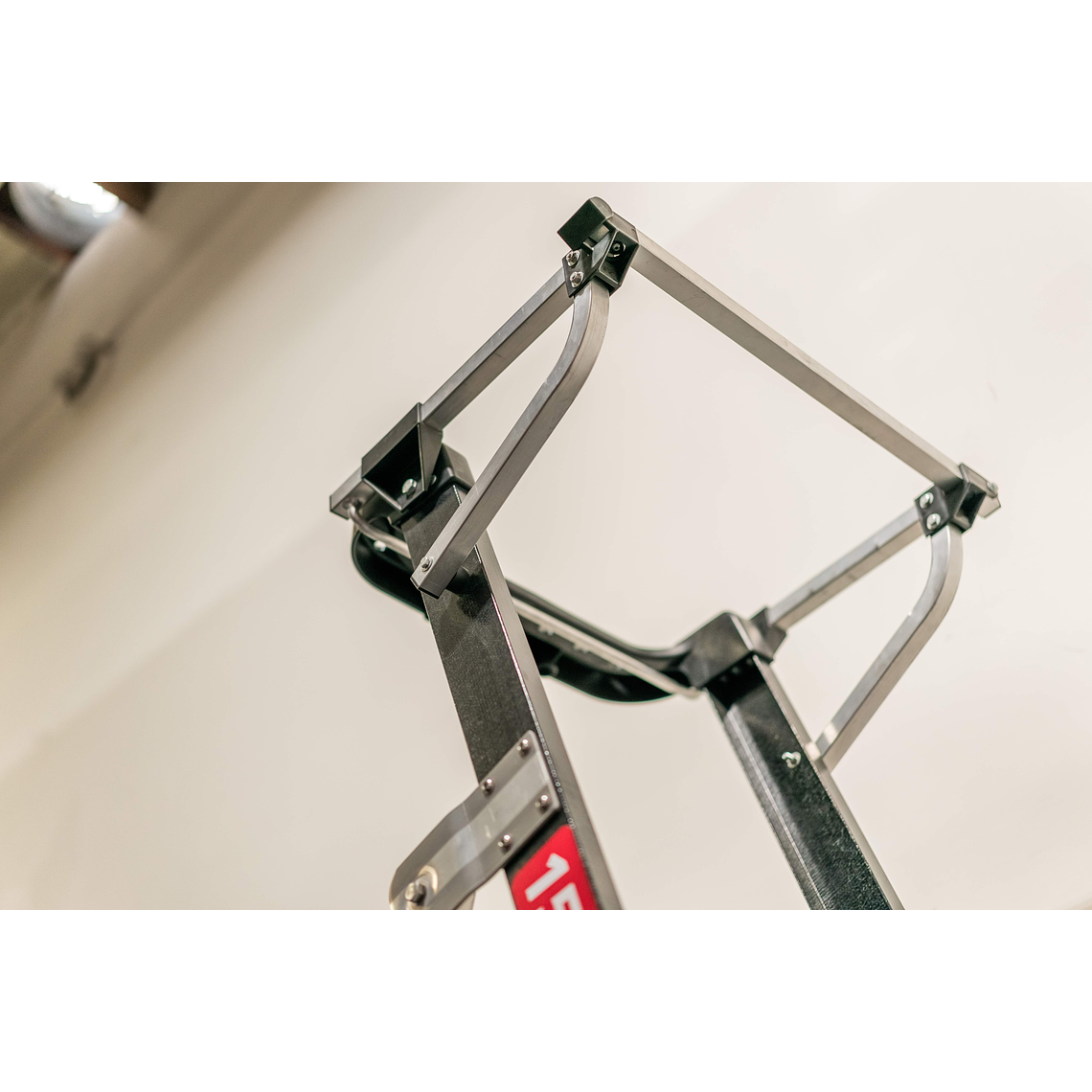 Escalera plataforma ajustable 2