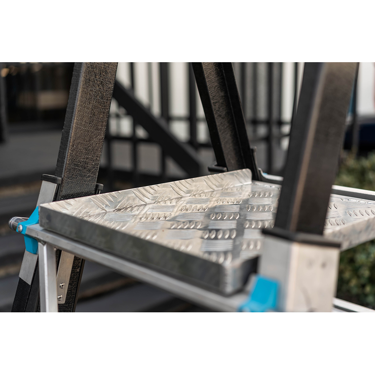 Escalera plataforma ajustable 3