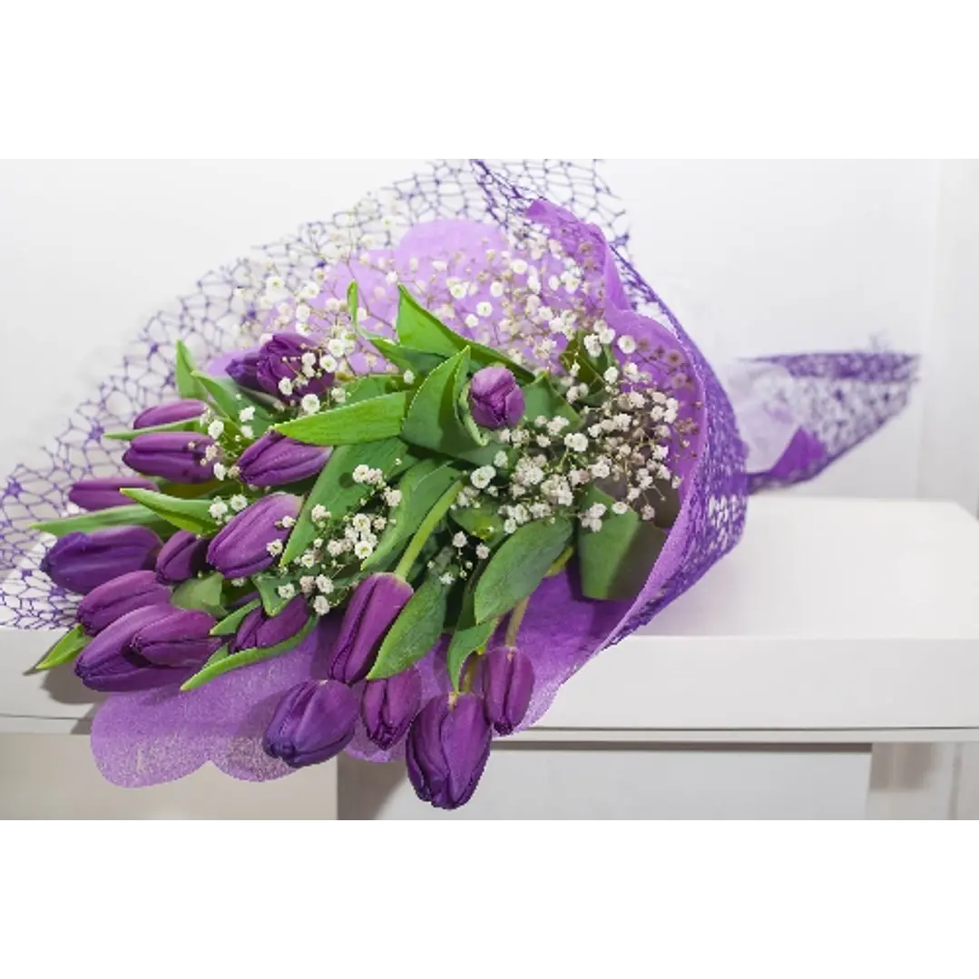 Ramo de 20 tulipanes 1