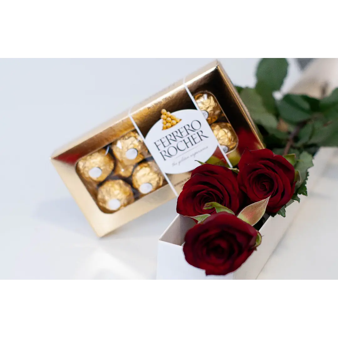 Caja de 3 rosas y bombones Ferrero Rocher 1